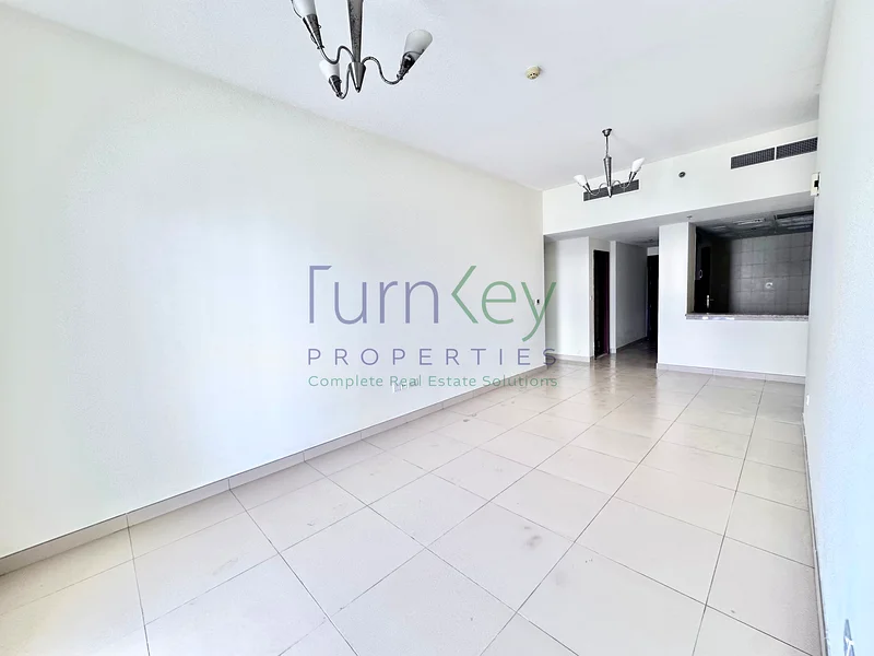 Spacious layout | semi closed kitchen | open view63734637116803111