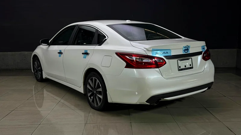 NISSAN ALTIMA Full Option63699057130498114