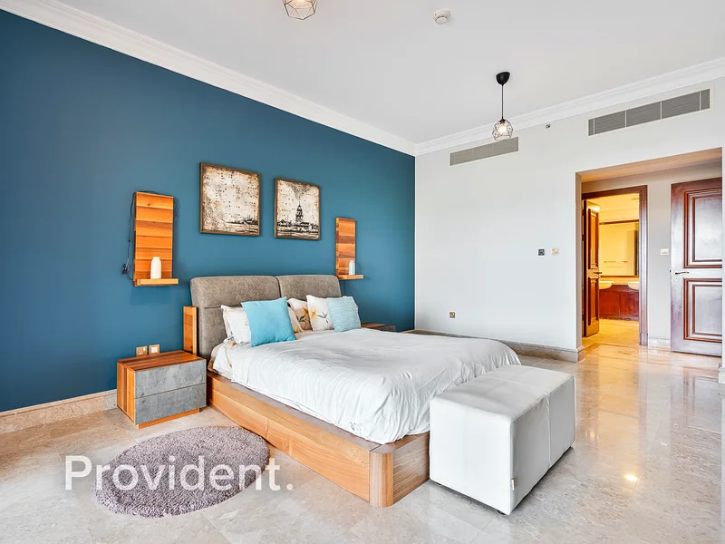 LARGEST 1 BED | HUGE TERRACE | AVAILABLE63752265948801111