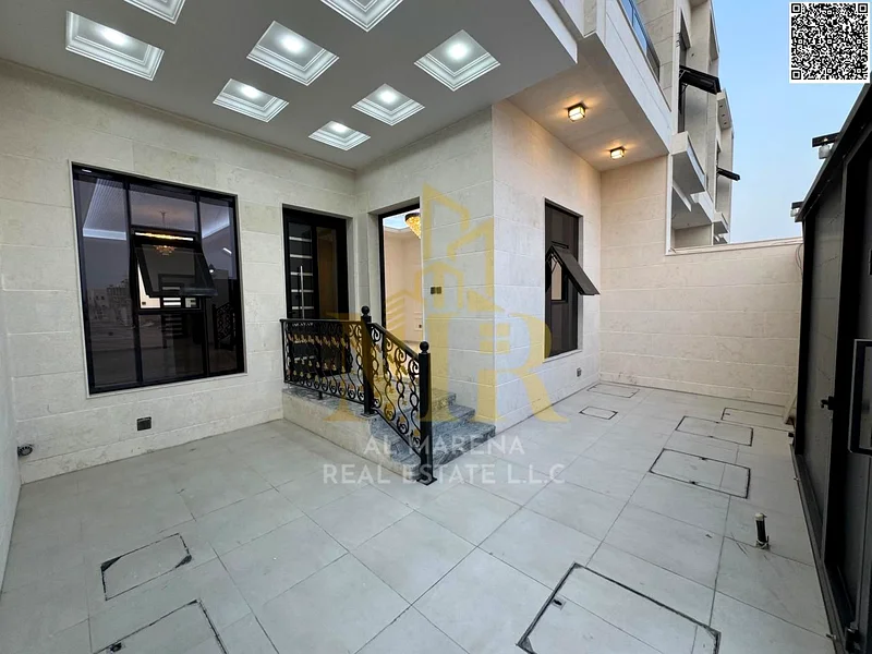 We offer you an exceptional opportunity to own a distinctive villa directly from the owner at an attractive and special price.63911938247809113