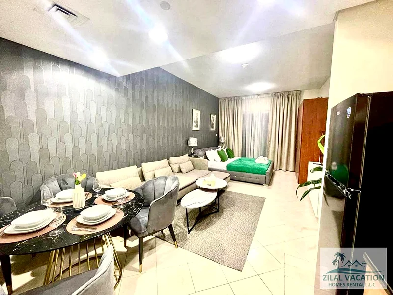 Amazing Studio at The Crescent Tower in  IMPZ63829426814339111