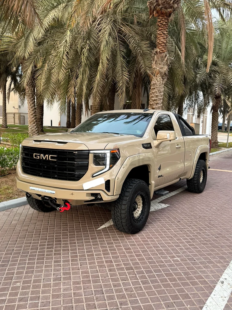 GMC Sierra AT4 Baja edition Elevation GCC Bin Hamoodah with very low mileage in excellent condition63699028182658111