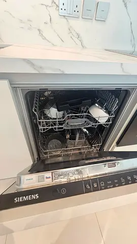 Siemens built in dishwasher 2 rack in excellent condition