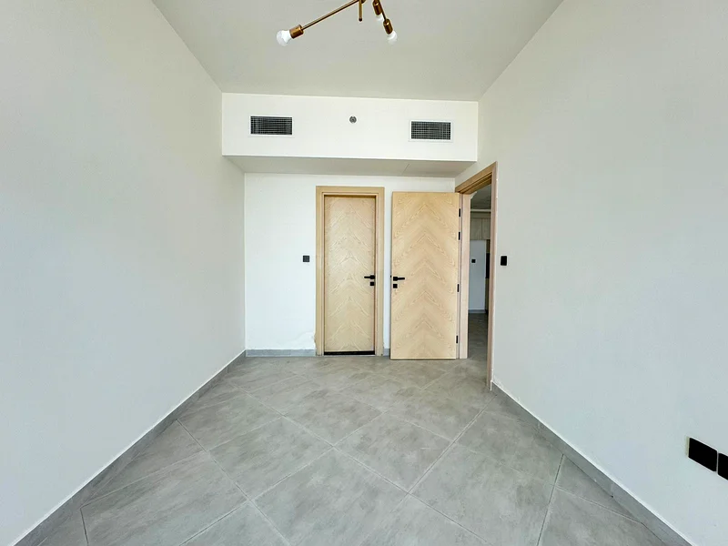 Spacious 1BHK for rent in Binghatti Avenue @AED 70K63740102443266114