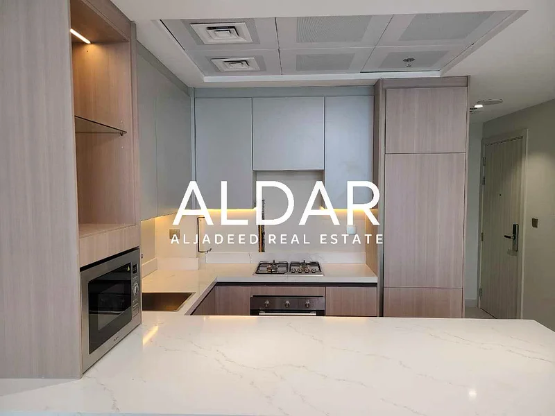 Brand New | Free Wifi | Pool View | Close To Exit63784368046850114