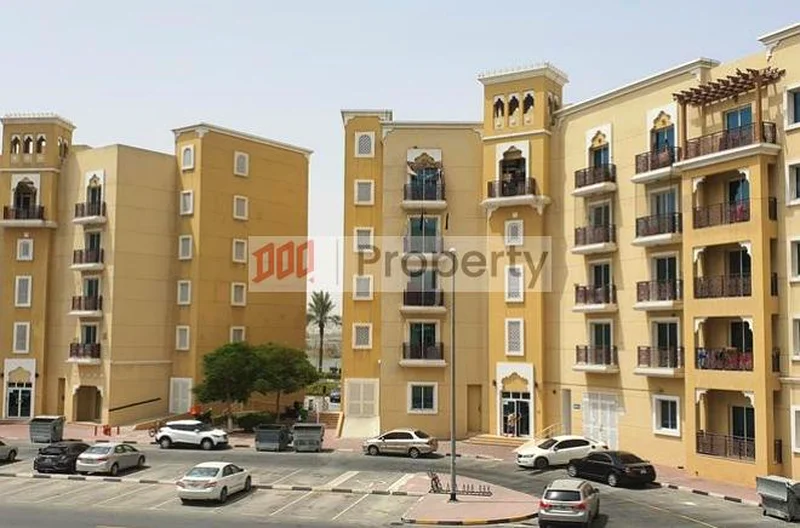 Vacant | Spacious | Prime Location63742003483649110