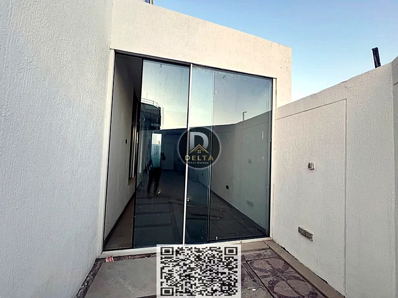 🏡 فيلا ركنية من 5 غرف نوم للبيع في الهيليو - عجمان | بسعر خاص يشمل الكهرباء والماء وتكييف الهواء! 💡💧❄️🔑63909983160834113