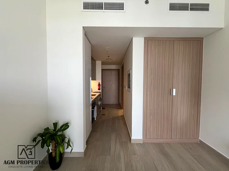 Rented | High ROI | Boulevard View | Modern63977657153282113