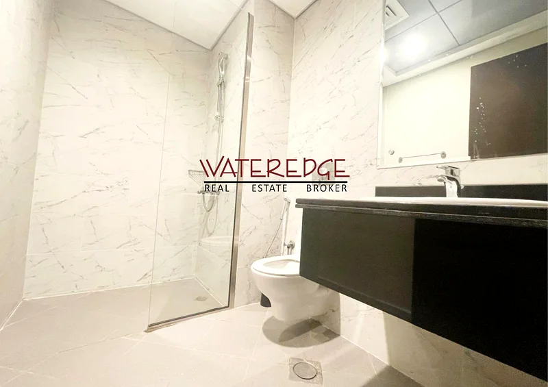 Large Layout | Pool Side | Balcony63750644816131114