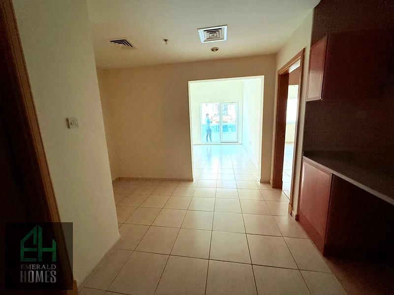 SPACIOUS | 1 BHK FOR RENT | READY TO MOVE IN AXIS BUILDING63747629640834112