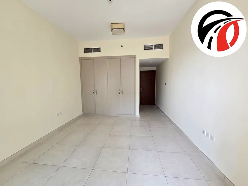 Burj Khalifa View | Ready to Move | Prime Location63739737175170114