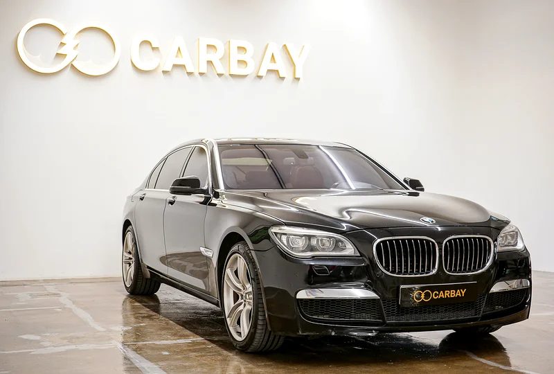 AED 806 مساءً | BMW 750LI M Sports Trim 2013 | حالة ممتازة | مواصفات دول مجلس التعاون الخليجي | ضمان لمدة سنة واحدة63699025715842112