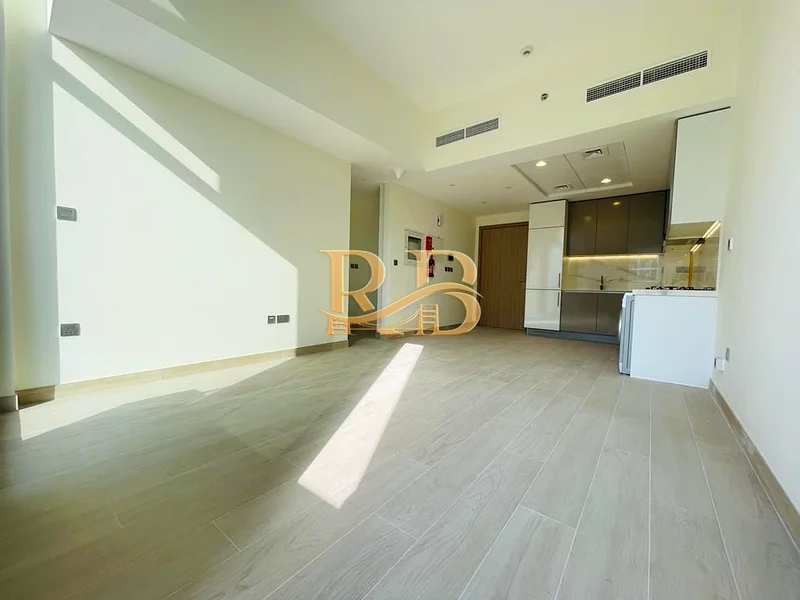 1BHK، غرفة نوم واحدة، للإيجار، جديدة بالكامل، عزيزي ريفييرا، منظر البوليفارد، واسعة، طابق عالي، غير مفروشة63802648023170110