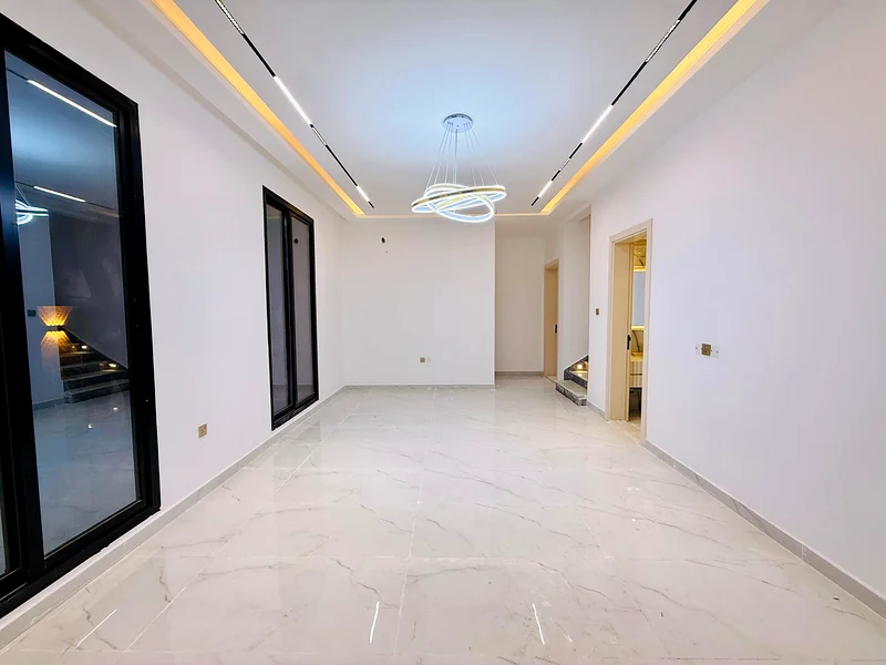 Luxury villa for sale in Ajman - Al Helio 1, opposite all services and at an excellent price63892802573057112