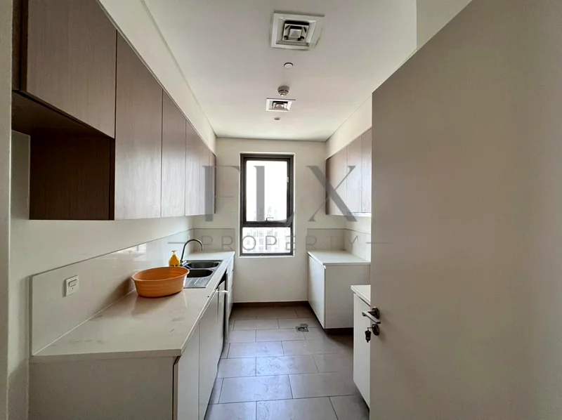 Modern 3BR | Community View | Spacious Layout63754324365569111
