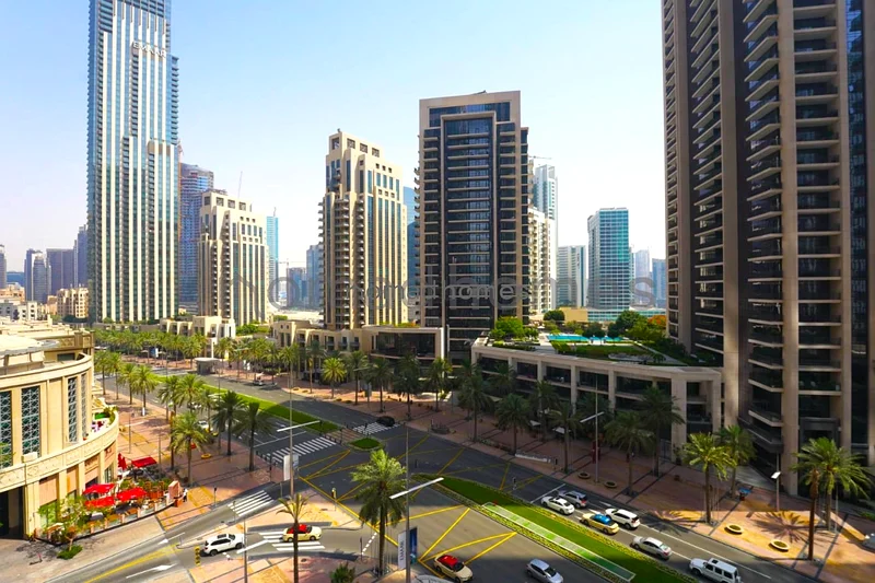 LIGHT-FILLED | ACT ONE TOWER | FOUNTAIN VIEWS63773151562627113