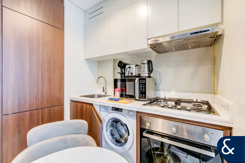 Walkable Area | Designers Choice | Bright63792669974145114