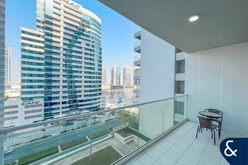 Walkable Area | Designers Choice | Bright63792669974145112