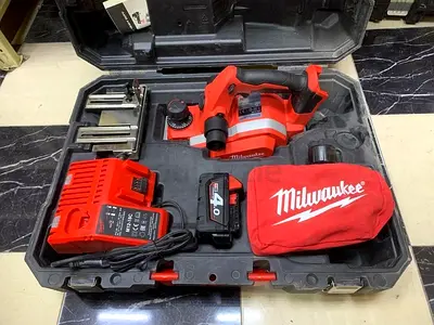 MILWAUKEE PLANER 18V