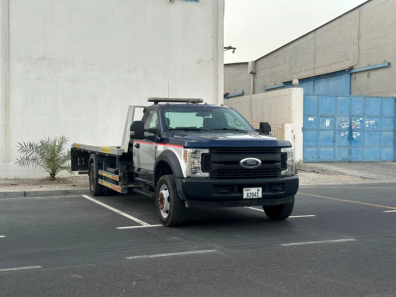 F550 - 6.7L power stroke FSH not negotiable السعر نهائي63699025500163113
