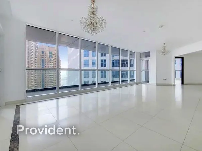 شاغرة قريبًا | نوع كبير | بائع متحمس64037935406593110