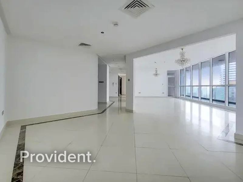 شاغرة قريبًا | نوع كبير | بائع متحمس64037935406593111