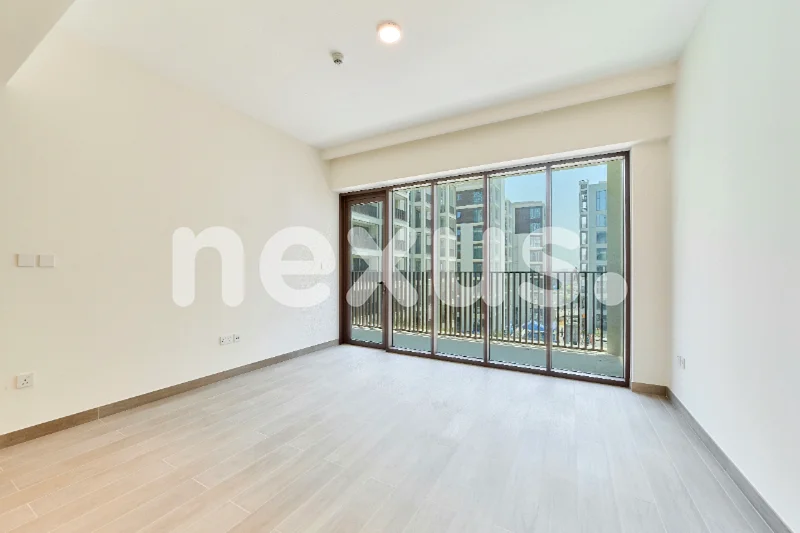 Mid Floor | Community View | NO AGENTS64025379484674112