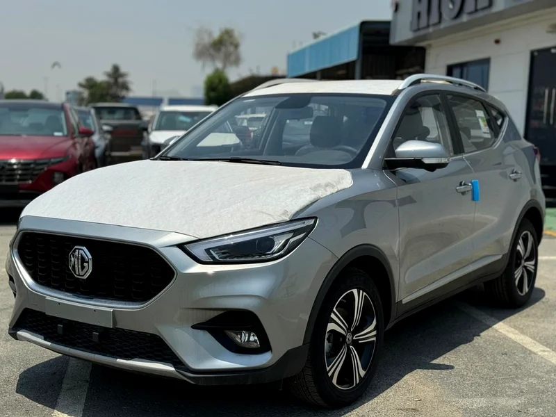 MG ZS 1.5L (LUXURY) - 2025 MODEL
SILVER COLOR63699027351169110