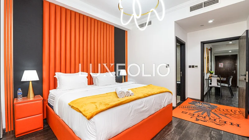 Upgraded | Sea Views | Vacant64038182997377110