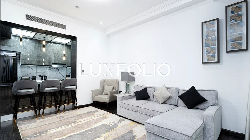 Upgraded | Sea Views | Vacant64038182997377113