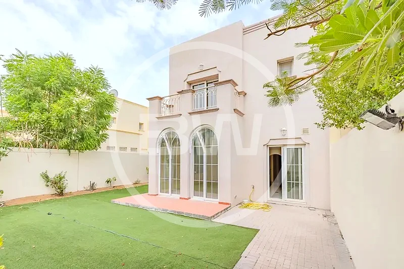 Bright Unit | Well Maintained | Partially Upgraded63729025995265110