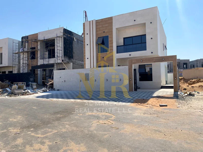 For sale, a luxurious villa in Al Helio 2 | 4 bedrooms | Private pool | Freehold for all | 6 bathrooms | Area 3014 sq ft | Modern design and high-end63913890343555110