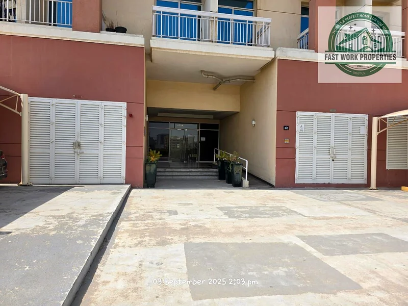 SPACIOUS LAYOUT | VACANT | WELL MAINTAINED63933796262146111