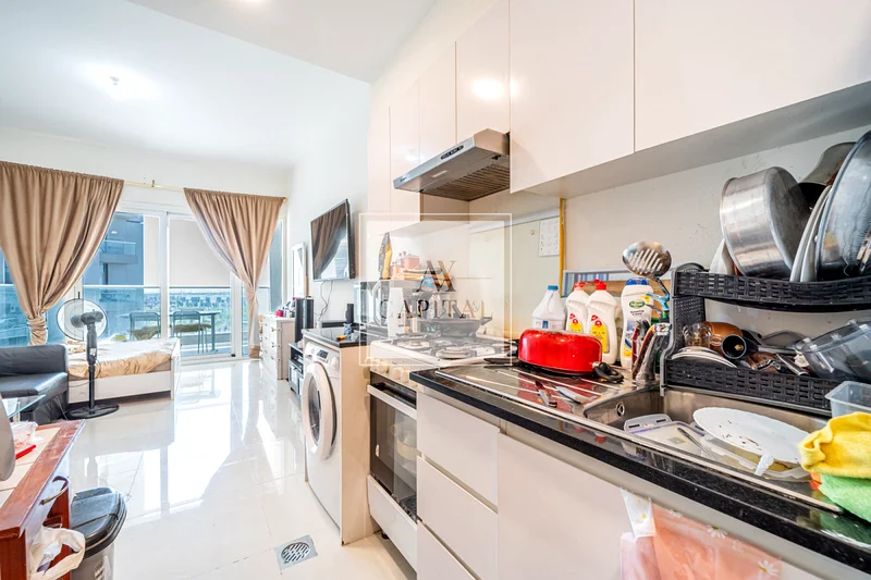 Modern Studio | Fully Furnished | Middle Floor64005440186369112