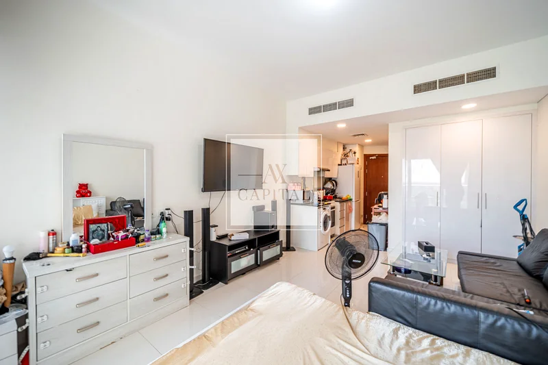 Modern Studio | Fully Furnished | Middle Floor64005440186369113