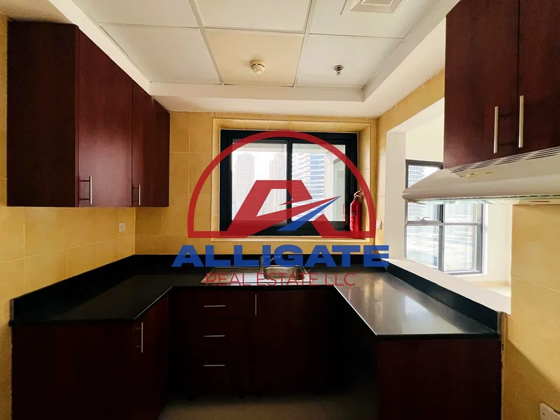 2BR WITH BALCONY / HIGH FLOOR / SZR VIEW /63775216551299113