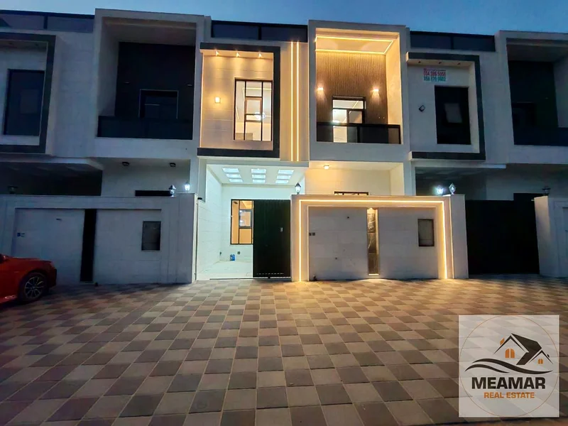 A villa directly from the owner, with personal finishing, on a main street, close to all services. Freehold for all nationalities and without a down p63913217822978110