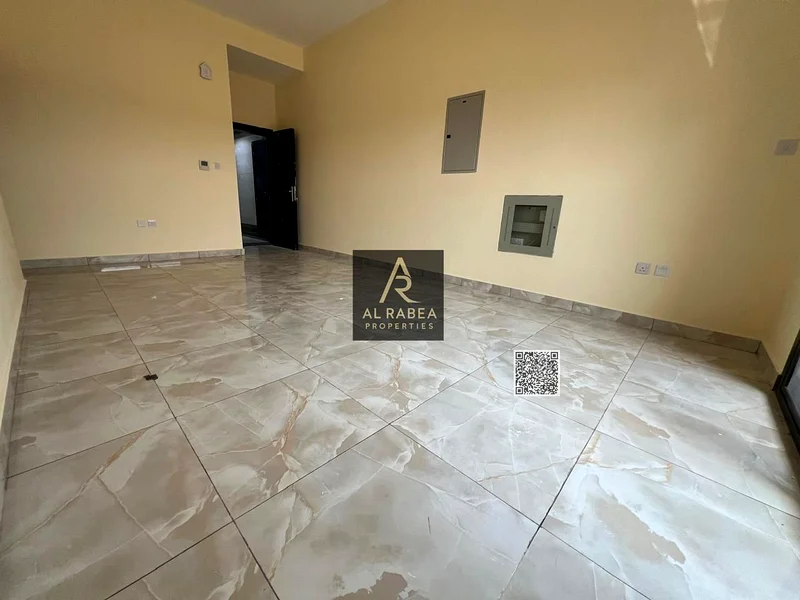 برج، أول ساكن، تشطيب رائع، موقع ممتاز على مخرج دبي63711070353153110