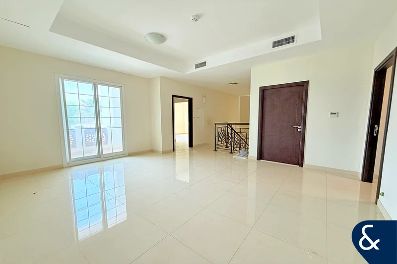 Pool Facing | 5 Bed +maids | Large Plot Size63731180161923112