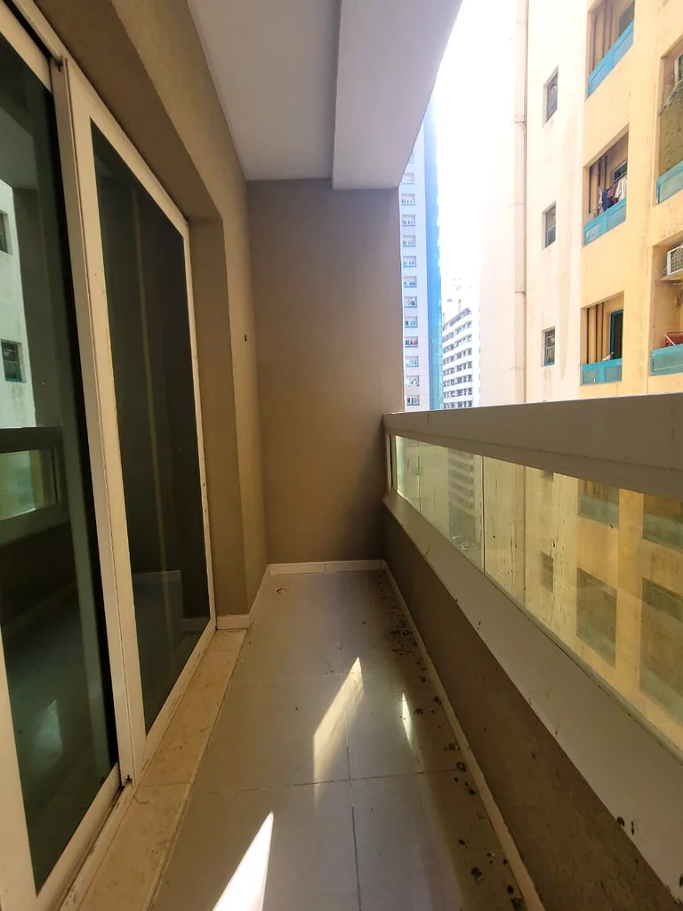 Neat And Clean 2bhk With 2 Washrooms +Wardrobe  Only In 39k Close To Al Nahda Park Shj Call  imran63811944796417114