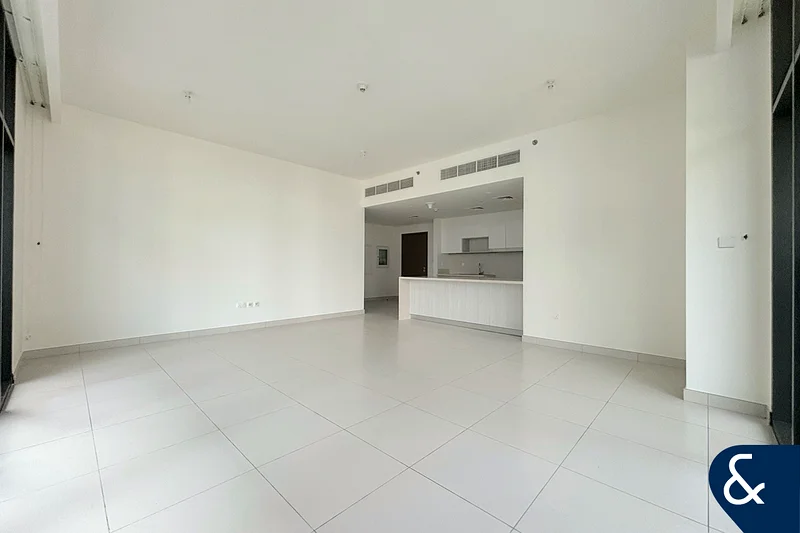 3 Bed | Large Layout | Vacant Soon64042581318529111