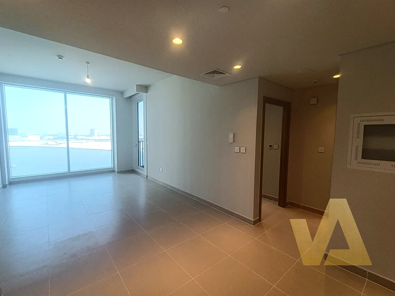 Gorgeous Creek View | Mid Floor | Spacious Layout64027240384770114