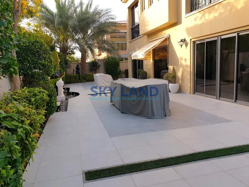 Luxury Furnishing | Corner Unit | Close to Community Club63850785210498110