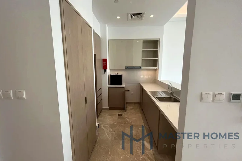 Big Layout| High Floor| Creek View64025379453185113