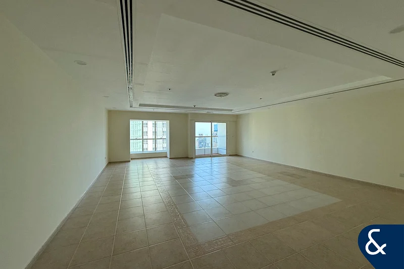 Sea View | Large Layout | Three Bedrooms63776732669569110