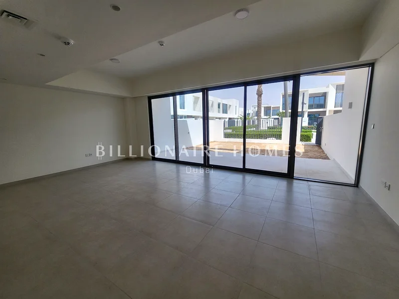 صف مفرد | بالقرب من وسائل الراحة | تم التسليم63947307202050112