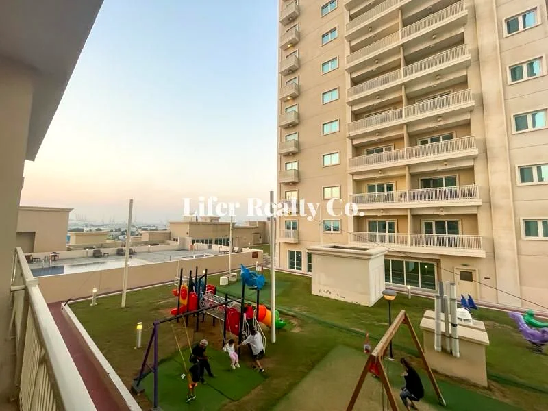شقة مفروشة بالكامل من غرفتي نوم | طابق منخفض63809292665474110