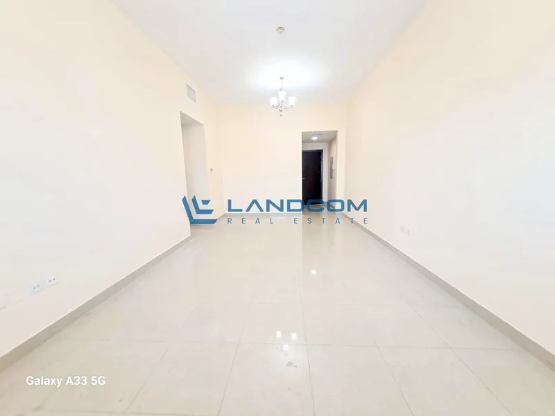🏡 شقة واسعة مكونة من غرفتي نوم للإيجار في النهدة 2 - موقع ممتاز قرب داي تو داي! 🏡63757474589186110