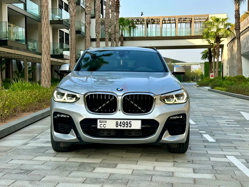 BMW X4 Xdrive 30i / FULL OPTION / GCC63699047039235112