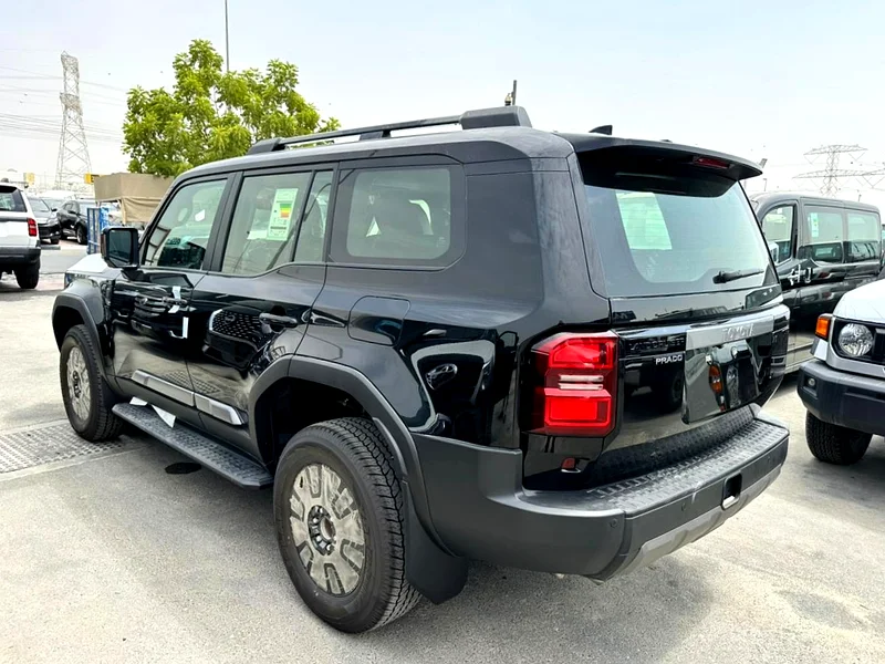 TOYOTA PRADO 2.4L PETROL BLACK 2025 GCC ALL ROUNDER FULL (Export Only)63700381009153112